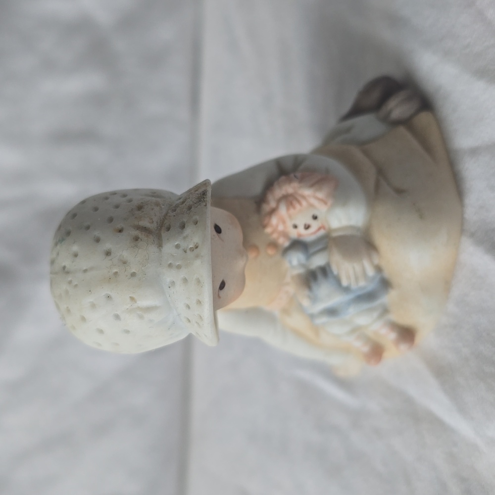 Vintage 70s/80s Holly Hobbie figurine